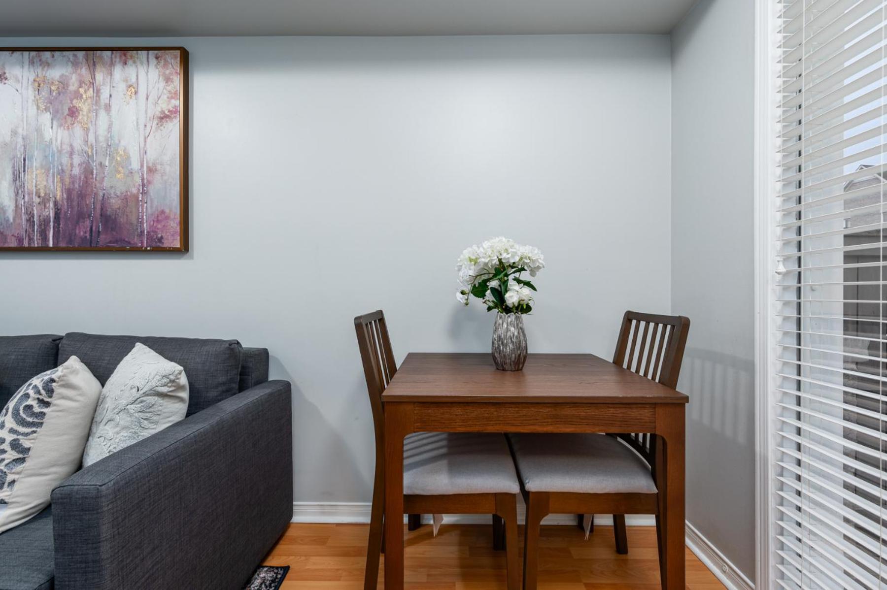 4975 Southampton Drive Hotel Mississauga Bagian luar foto
